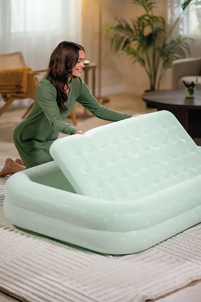 INTEX Youth Travel Bed Set with Hand Pump