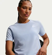Nike Women's Sportswear Club T-shirt