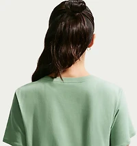 Nike Women's Sportswear Club T-shirt