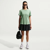 Nike Women's Sportswear Club T-shirt