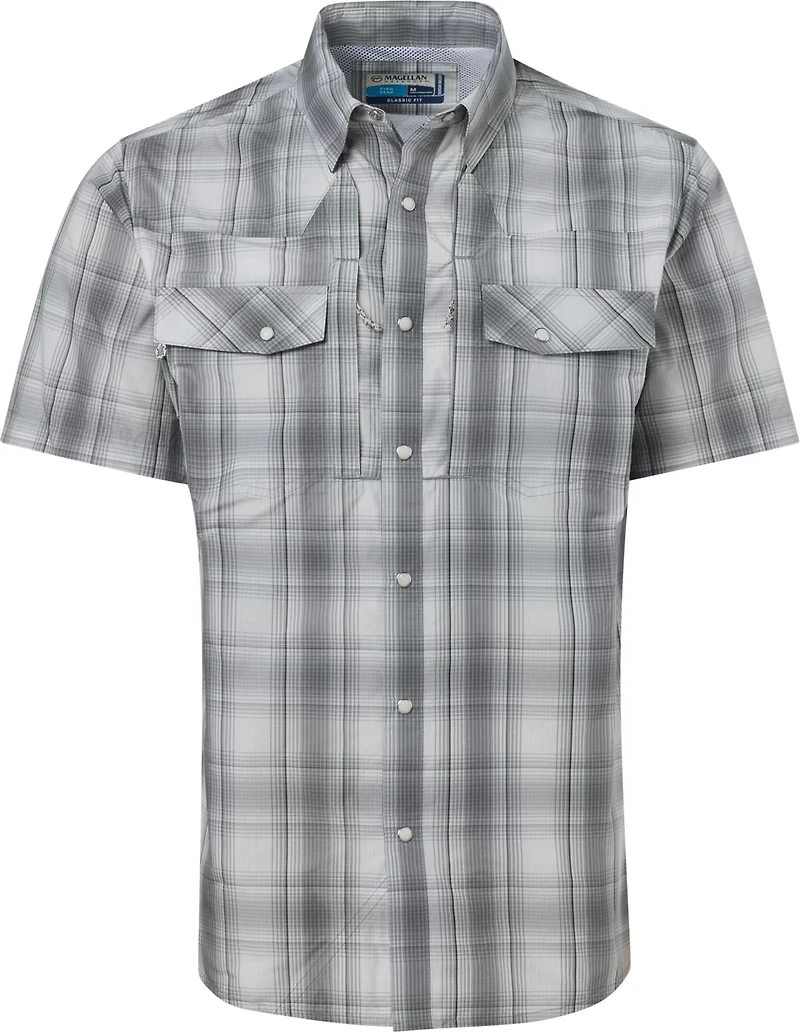 Magellan Men's Pecos River Plaid Short Sleeve Shirt