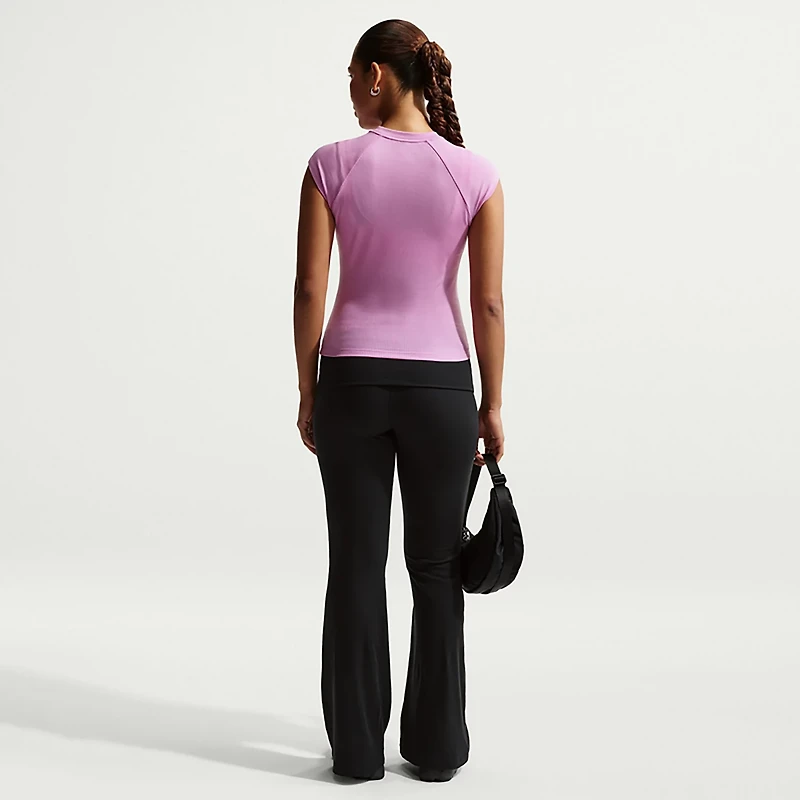 Nike Women's Sportswear Chill Knit Tight Ribbed T-shirt