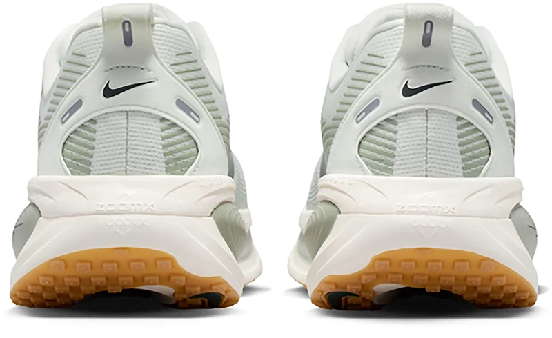 Nike Men's Vomero 18 Running Shoes