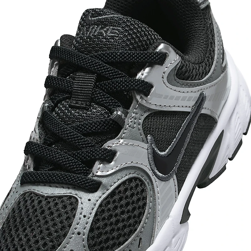 Nike Kids' V5 Runner Shoes