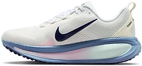 Nike Women's Vomero 18 Road Running Shoes