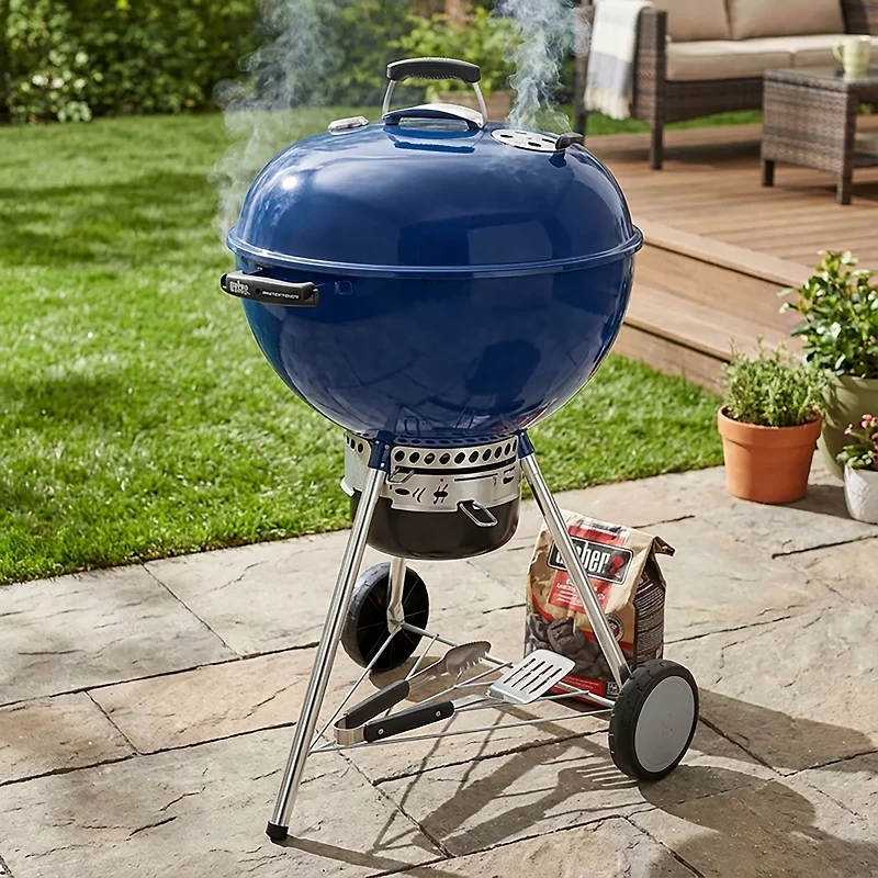 Weber 22 in Master-Touch Charcoal Grill