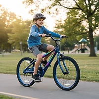 Jetson Boys' JLR X Lava Light Up Bike