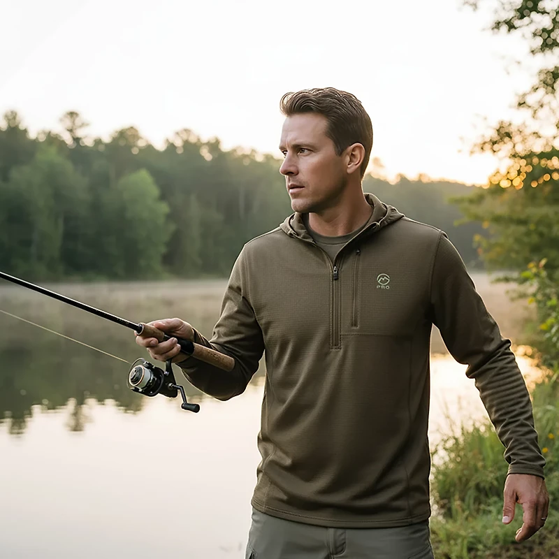 Magellan Outdoors Men's ProHunt 1/4 Zip Long Sleeve Pullover
