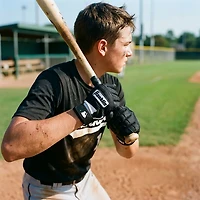 Franklin Boys' MLB Fusion Flex Batting Gloves