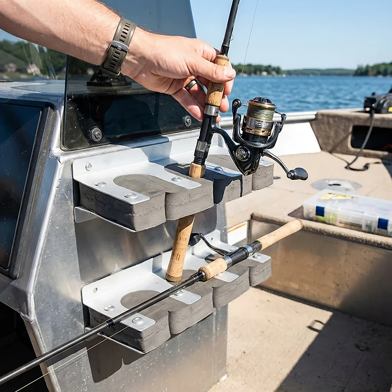 Marine Raider™ Aluminum 3-Rod Holder