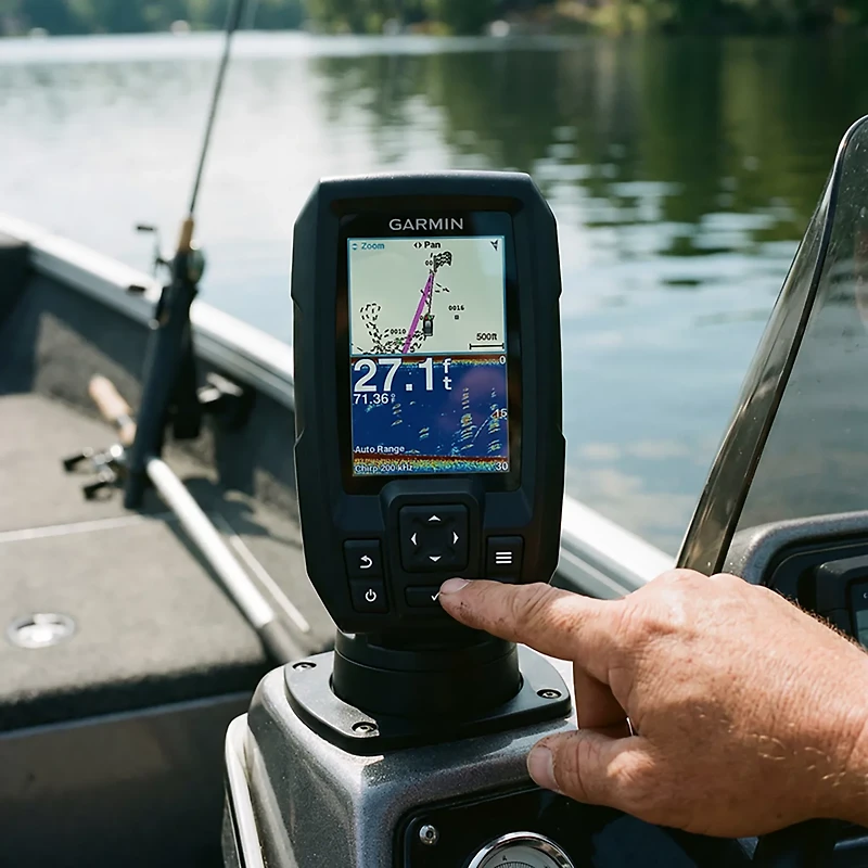 Garmin STRIKER 4 CHIRP Sonar/GPS Fishfinder Combo