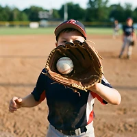 Rawlings Youth Playmaker Series 11 in Baseball Glove