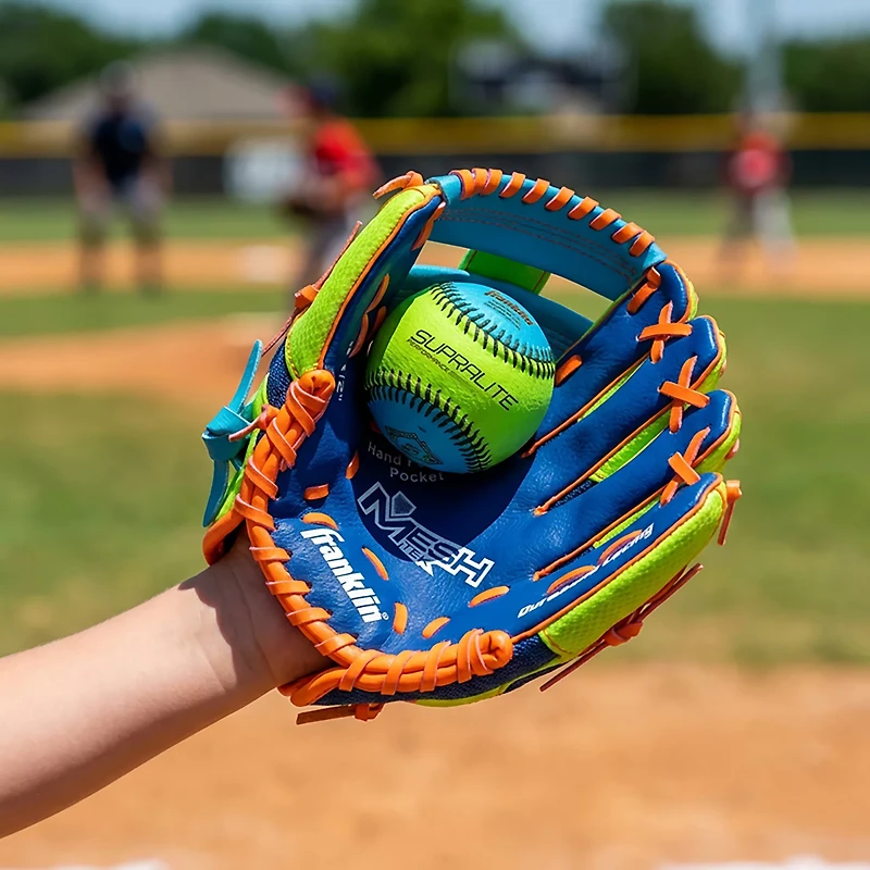 Franklin Youth Meshtek 9.5" T-ball Glove with Ball