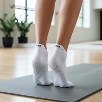 TRNR Ankle Grip Socks