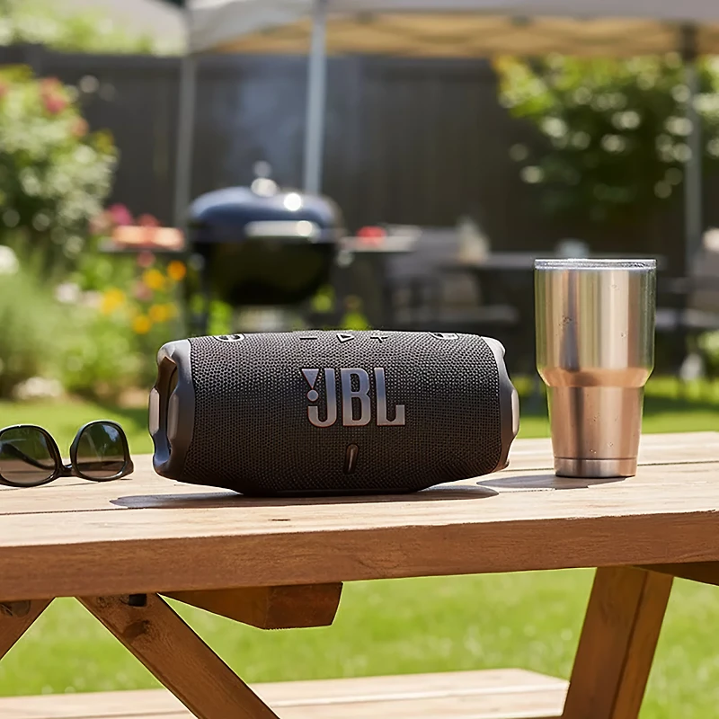 JBL Charge 6 Bluetooth Speaker