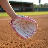 EASTON in Professional Collection Fast-Pitch Glove