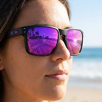 Oakley Holbrook XL UVA/UVB Sunglasses