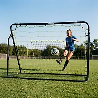 Franklin 4 ft x 6 ft Adjustable Soccer Rebounder