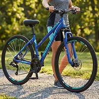 Schwinn Women's GTX 2.0 700c 21-Speed Dual Sport Hybrid Bike