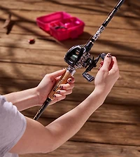 SheFish Fashion Elite 7 ft MH Leopard Pink Baitcast Combo