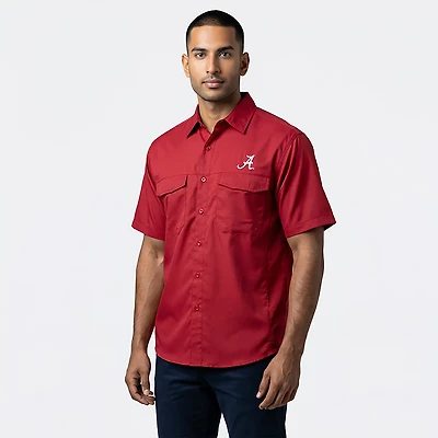 Antigua Men's University of Alabama Game Day Woven Fishing Shirt