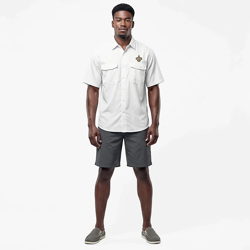 Antigua Men's New Orleans Saints Game Day Woven Fishing Shirt