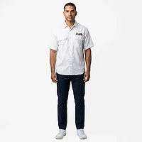 Antigua Men's Atlanta Braves Game Day Woven Fishing Shirt