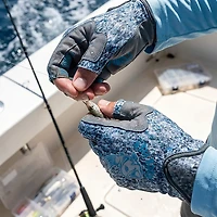ROCK Fish Baiter Pro Mossy Oak Series Gloves