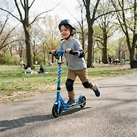 Jetson Jupiter Jumbo Light-Up Foldable Scooter