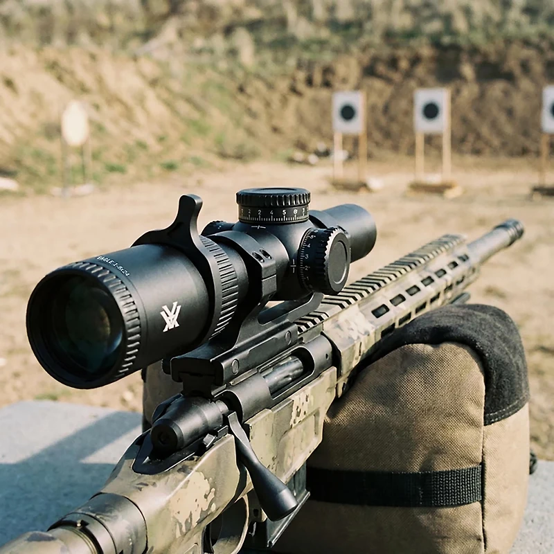 Vortex Strike Eagle FFP 1 - 8 x 24 EBR-8 MOA Scope