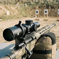 Vortex Strike Eagle FFP 1 - 8 x 24 EBR-8 MOA Scope