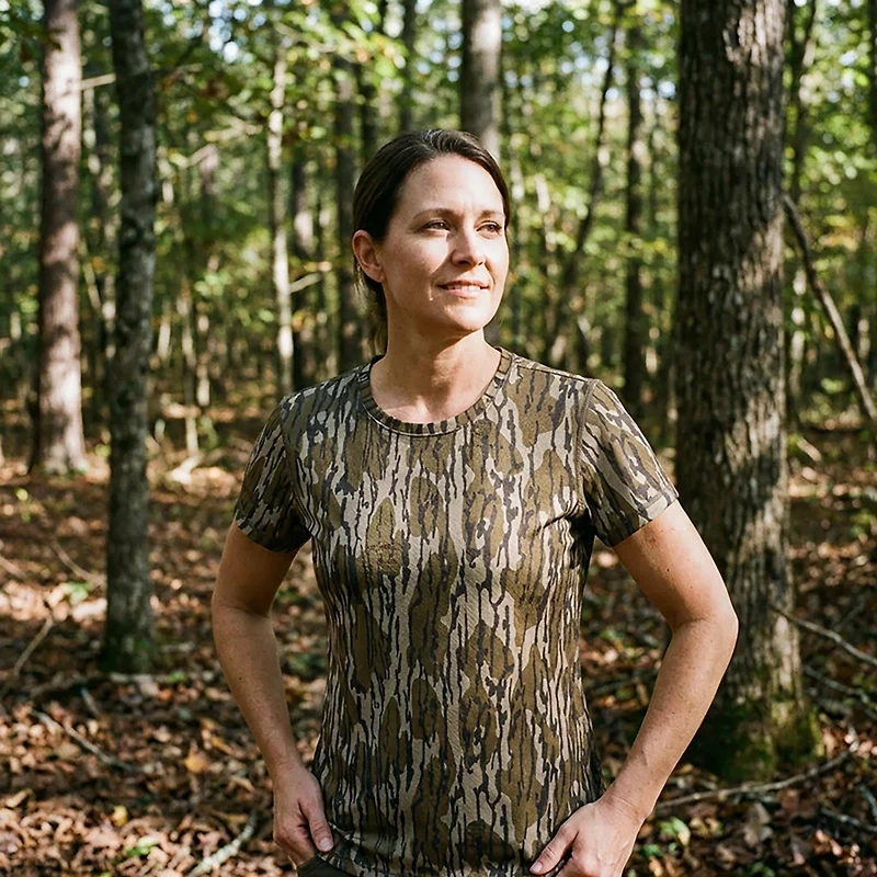 Magellan Outdoors Hunt Gear Women's Eagle Pass Tech Mesh Shirt