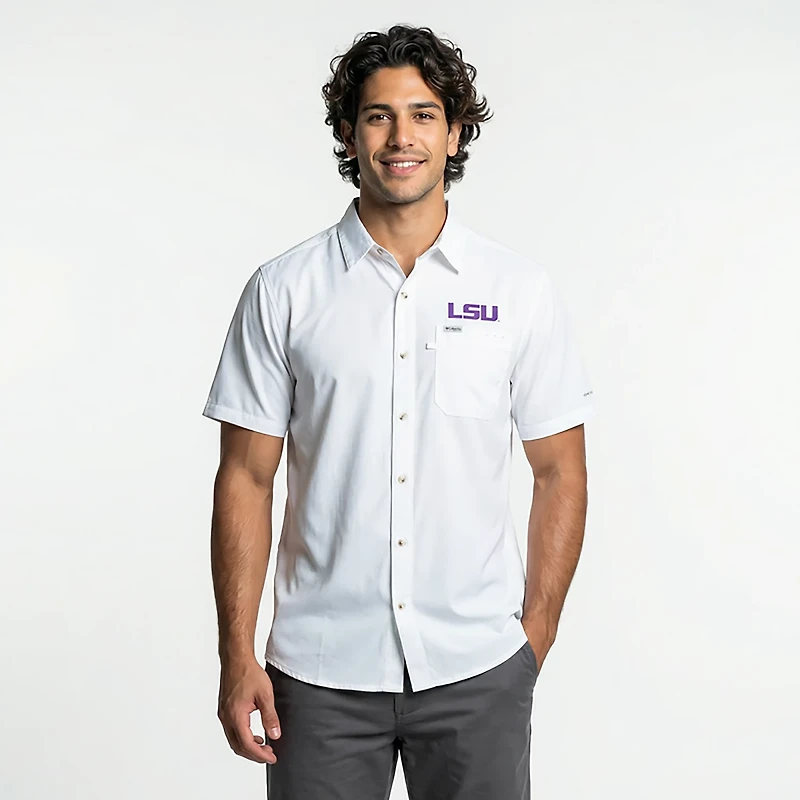 Columbia Sportswear Men's Louisiana State University PFG Slack Tide Camp Button Down Shirt