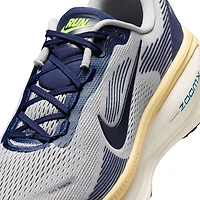 Nike Men's Vomero 18 Running Shoes