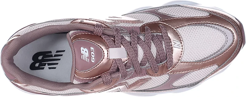 New Balance Women's 603 Shoes