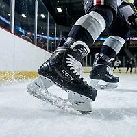 CCM Senior Player Skates