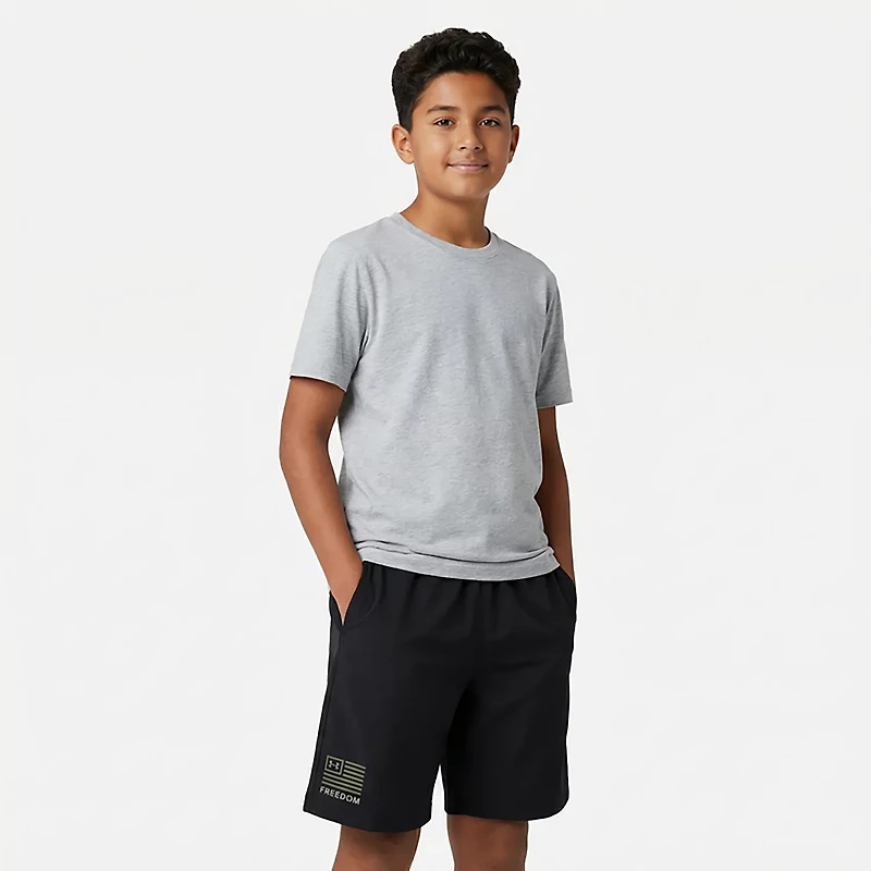 Under Armour Boys' Freedom Woven Shorts 7