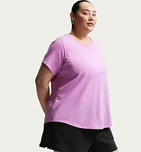 Nike Plus Women's Sportswear Club T-shirt