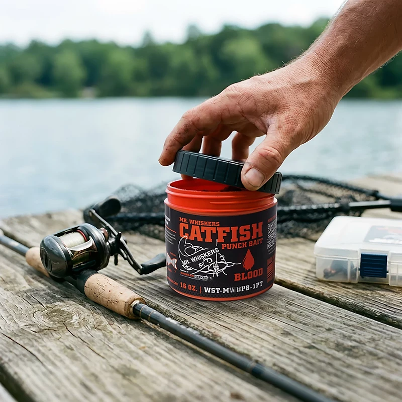 Whisker Seeker Blood 16 oz Punch Bait