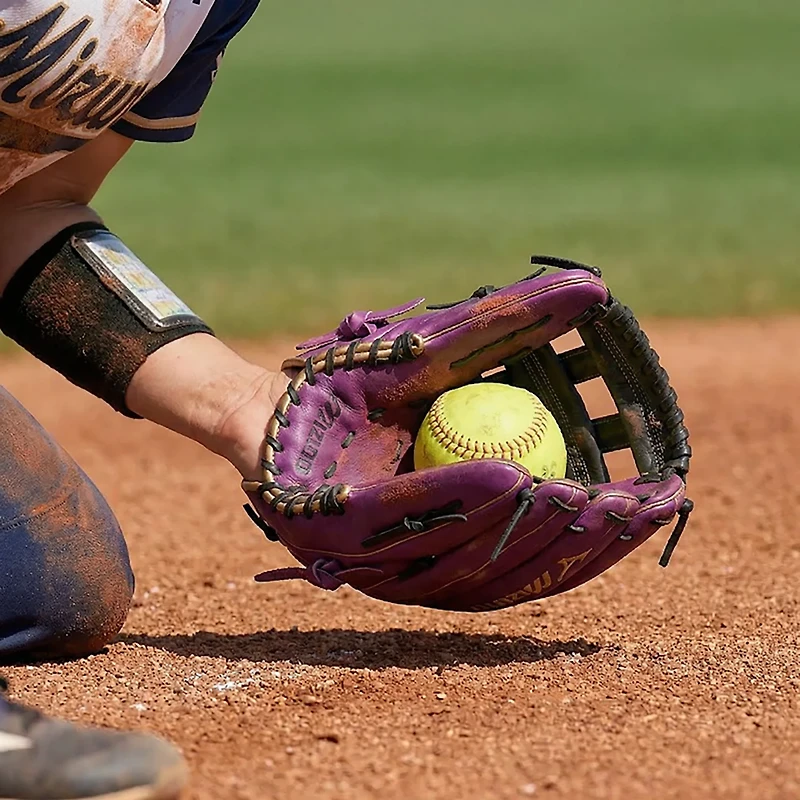 Mizuno 12 in MVP Prime Infielder Fastpitch Softball Glove
