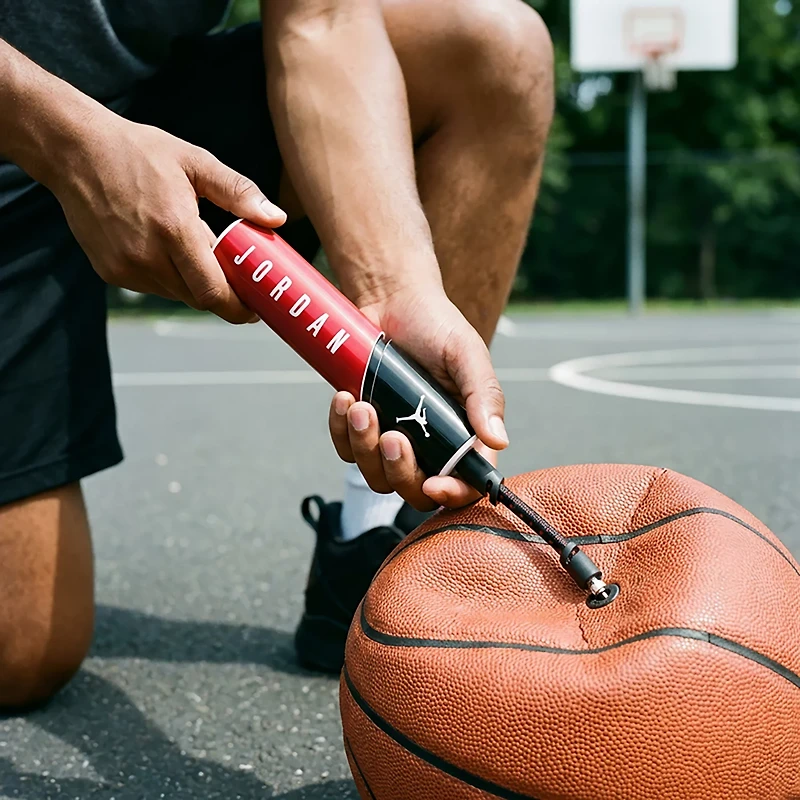 Jordan Essential Ball Pump