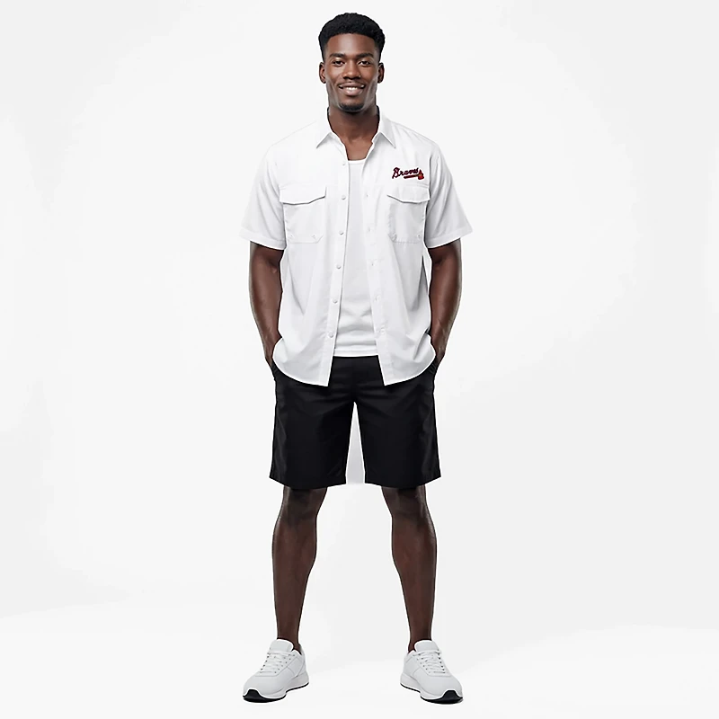 Antigua Men's Atlanta Braves Game Day Woven Short Sleeve Fishing Shirt