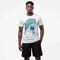 Nike Men's Dallas Mavericks Hardwood Classic Ringer Short Sleeve T-shirt