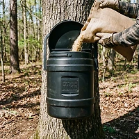 On Time Feeders 40 lb Rice Bran Feeder
