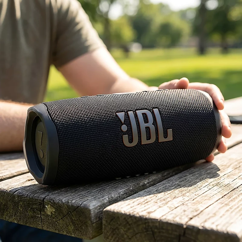 JBL Flip 7 Bluetooth Speaker
