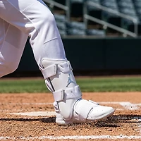 Jordan Adults’ Fly Batters Leg Guard