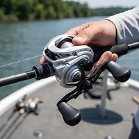 Lew's Accel Baitcast Reel
