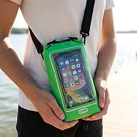 Chums High Water Phone Tote