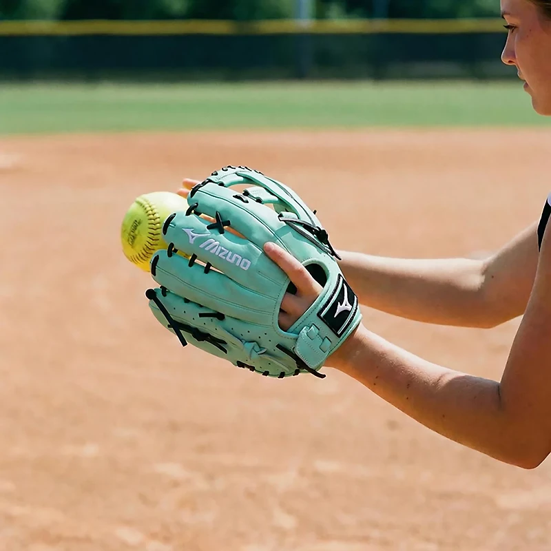 Mizuno Women’s Prime Elite X GPEXF-50 12.5 in Outfield Softball Fast-pitch Fielding Glove Left-handed