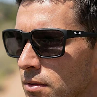 Oakley Adults' Briza Sunglasses